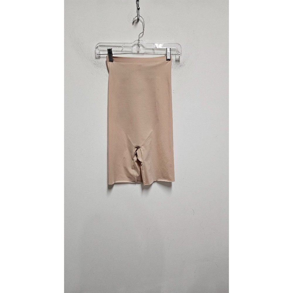 Spanx High Waisted Mid Thigh Short Size M